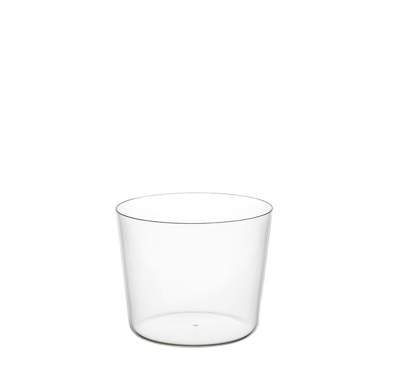 The Lobmeyr Drinking Set No. 1003, designed by Vera Lišková, features a clear glass tumbler with a cylindrical shape and smooth edges. Made from mouth-blown lead-free crystal, this minimalist piece stands out against a white backdrop for an elegant look.