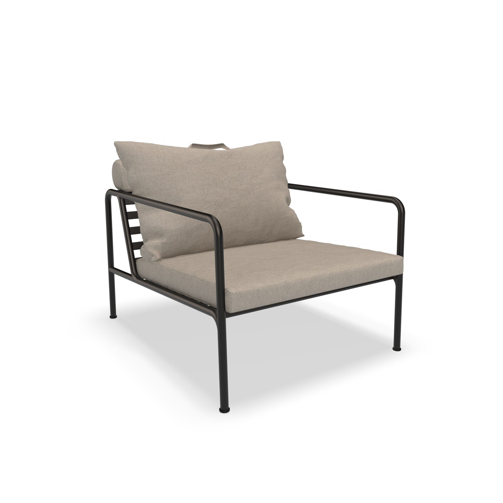 From Houes AVON collection, the Avon Lounge Chair features a sleek black metal frame and beige cushions. Its minimalist design includes thin, straight armrests and a relaxed backrest, perfect for indoor or outdoor seating.