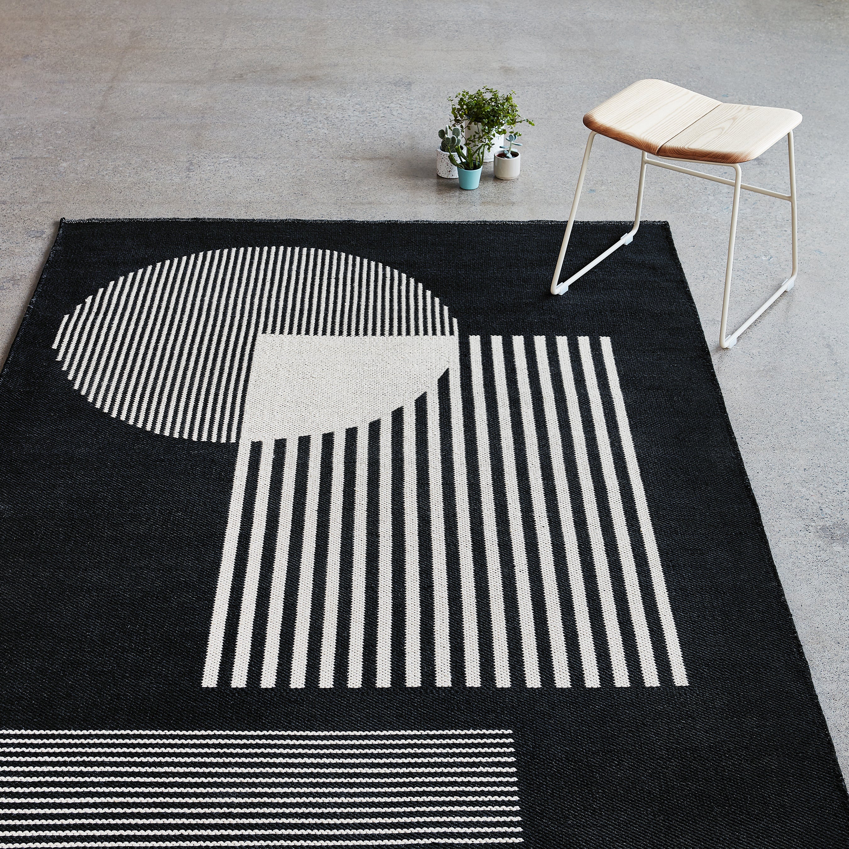 Construct Rug  (Reversible)