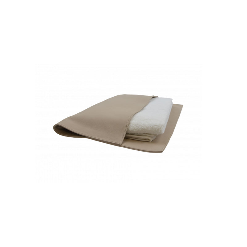The EK07 Pocket by E15 features a neatly folded, cream-colored towel partially wrapped in a smooth, soft leather pouch on a white background.