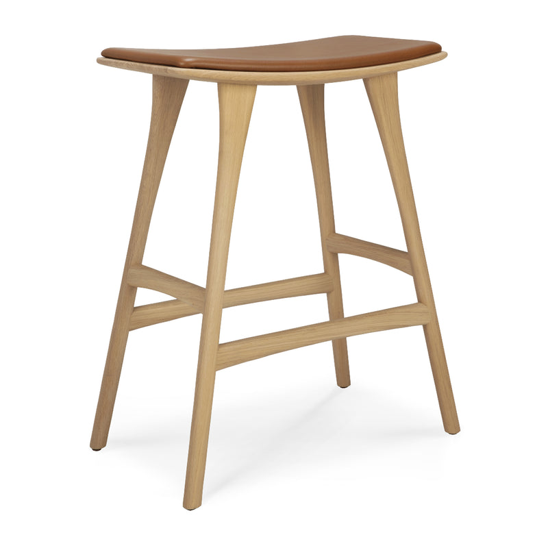 Osso Counter Stool with varnished oak frame and cognac leather upholstered seat, designed by Alain Van Havre.