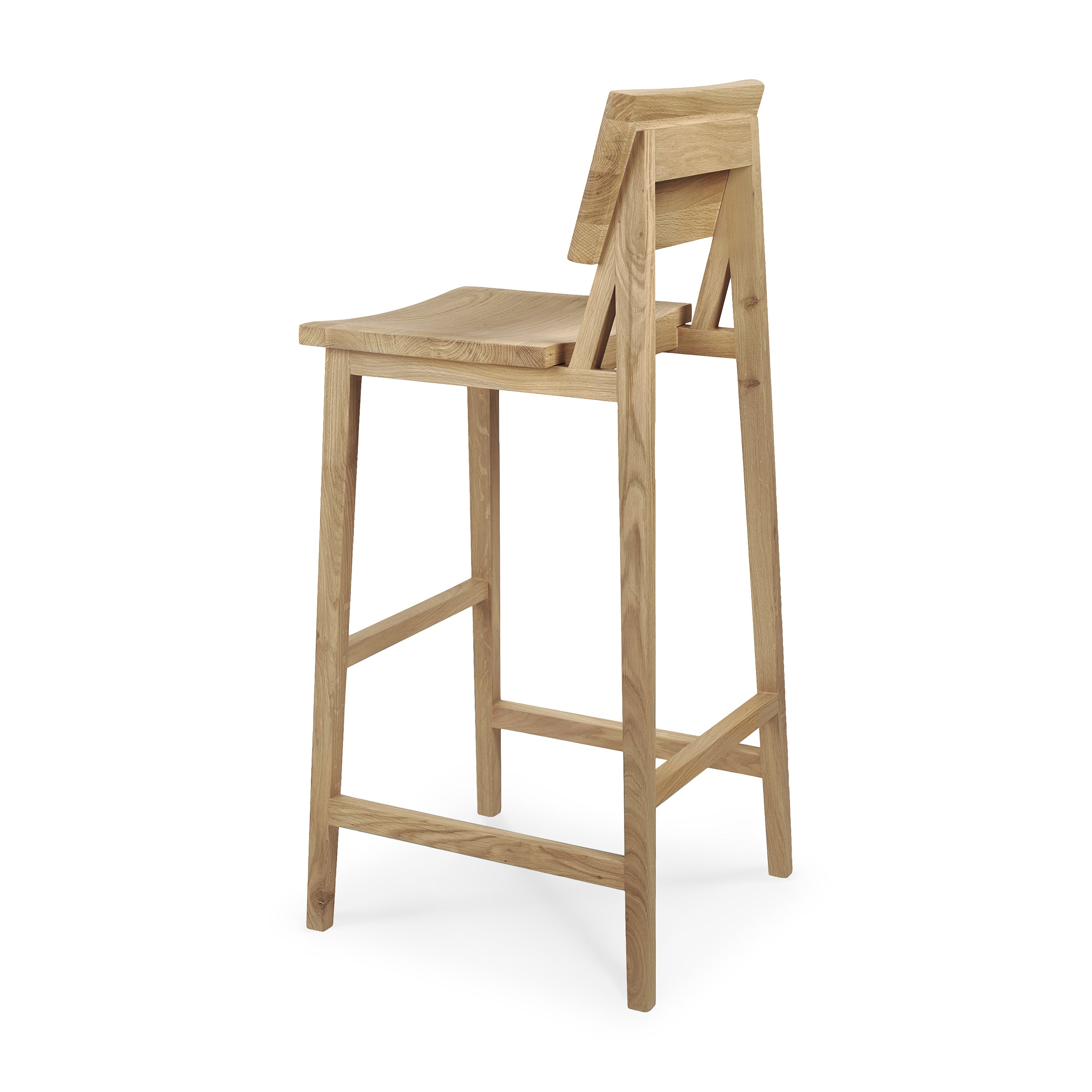 N4 Bar Stool made of varnished oak with a minimalist design and a seating height of 31.89 inches.