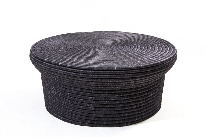 Ames La Che sidetable