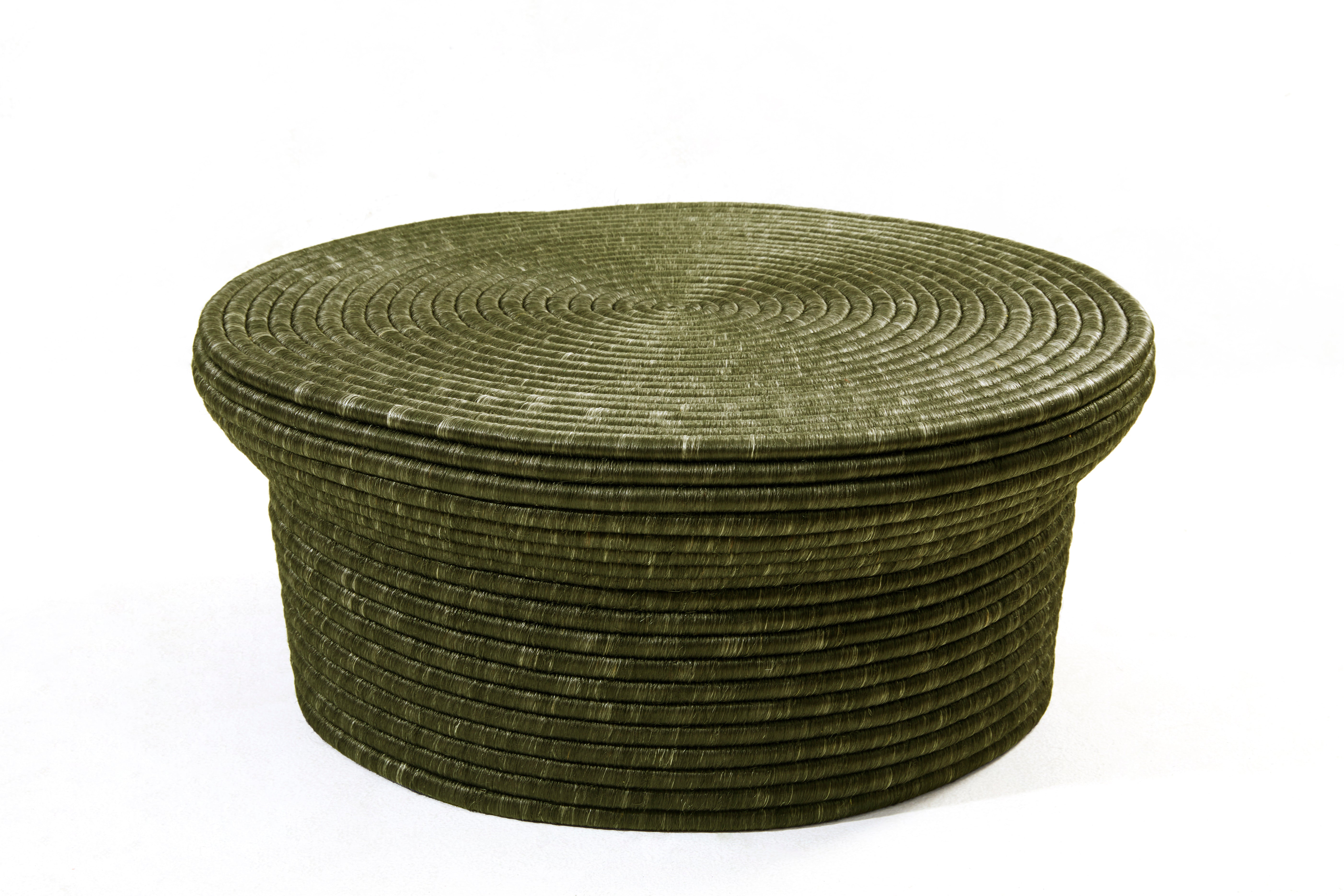 Ames La Che sidetable