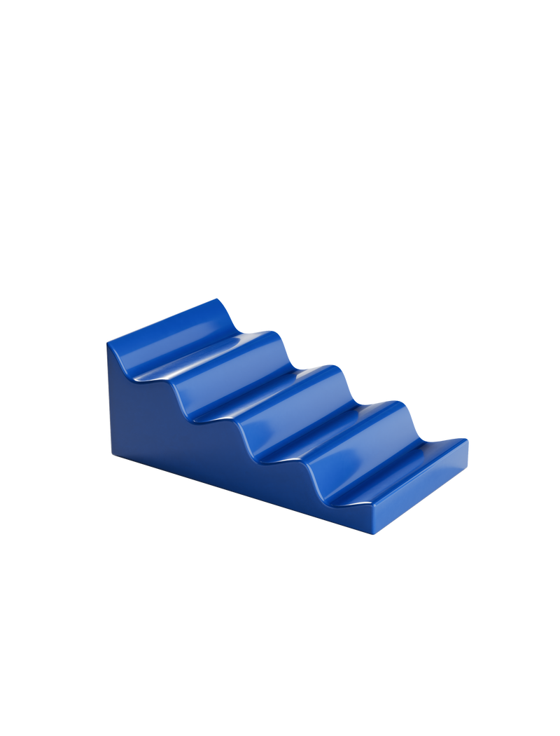 CASCADE Fruitstand in glossy dark blue ceramic with stepped design to display fruits and veggies without bruising.