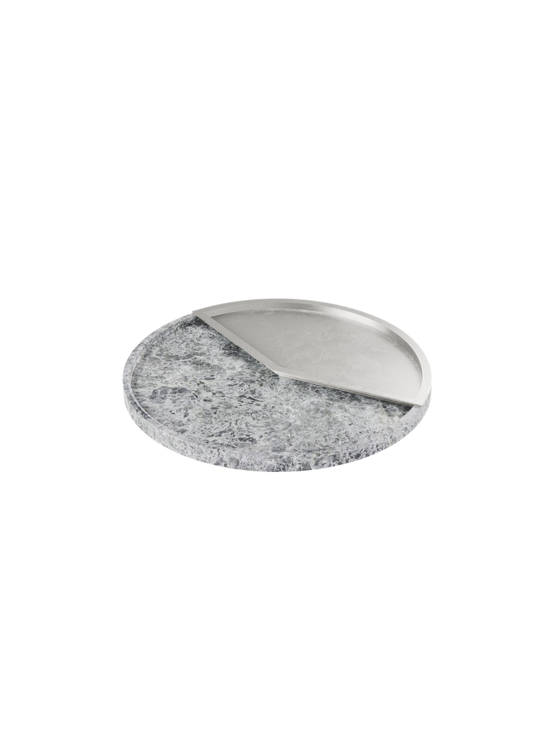 5 O' CLOCK Tray with round white marble base and brushed aluminum inlay, designed for drinks and small bites.