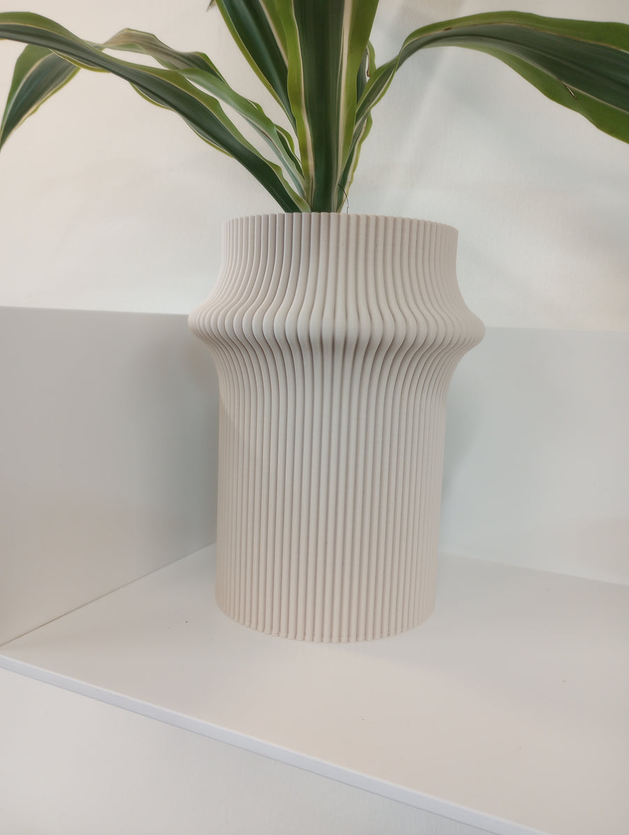 Zayl 247g Vase - Inventory