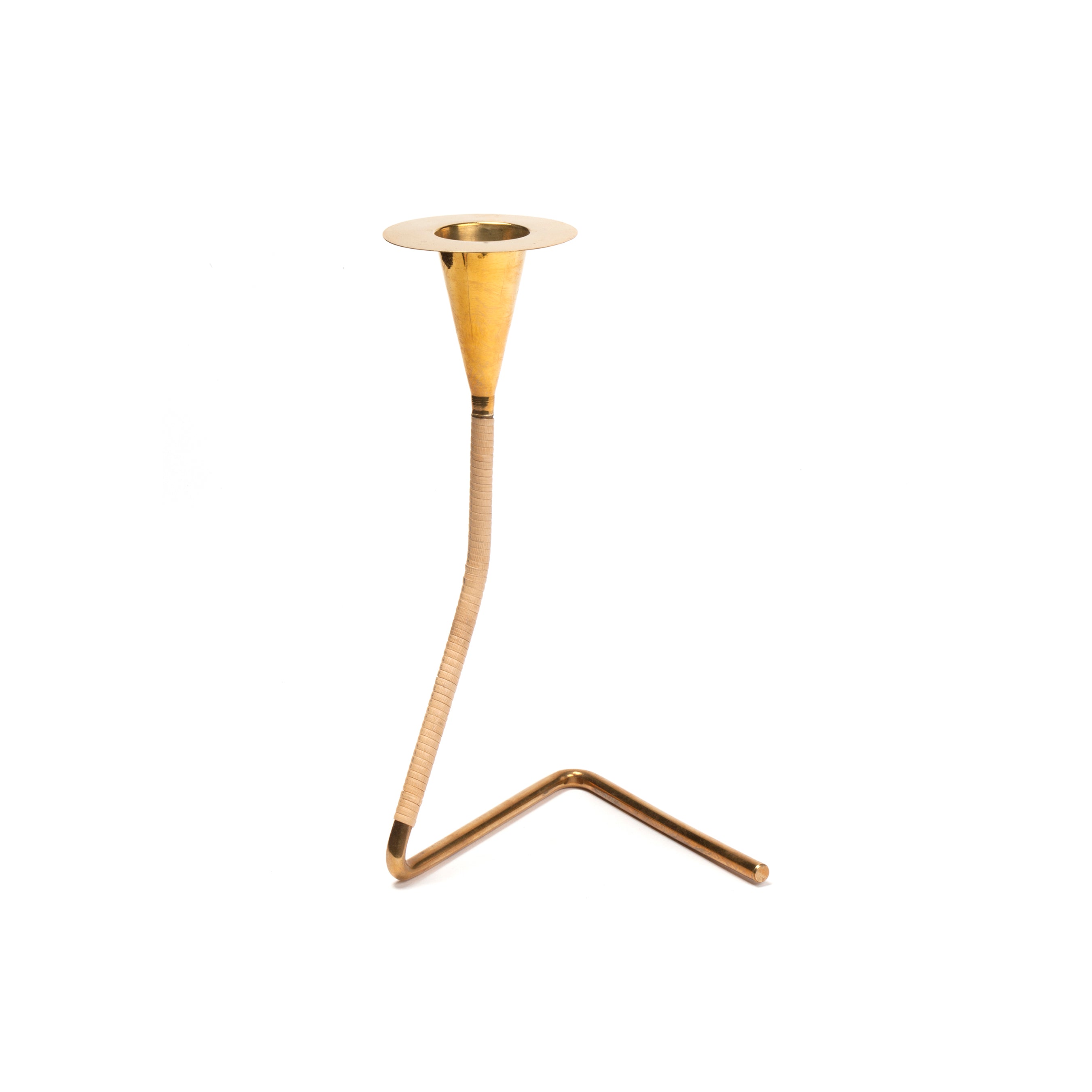 The Candlestick Cobra #4162 from Werkstätte Carl Auböck features a gold-toned conical shape and zigzag base. Its sleek design includes a wrapped midsection and circular top, elegantly set against a plain white background.