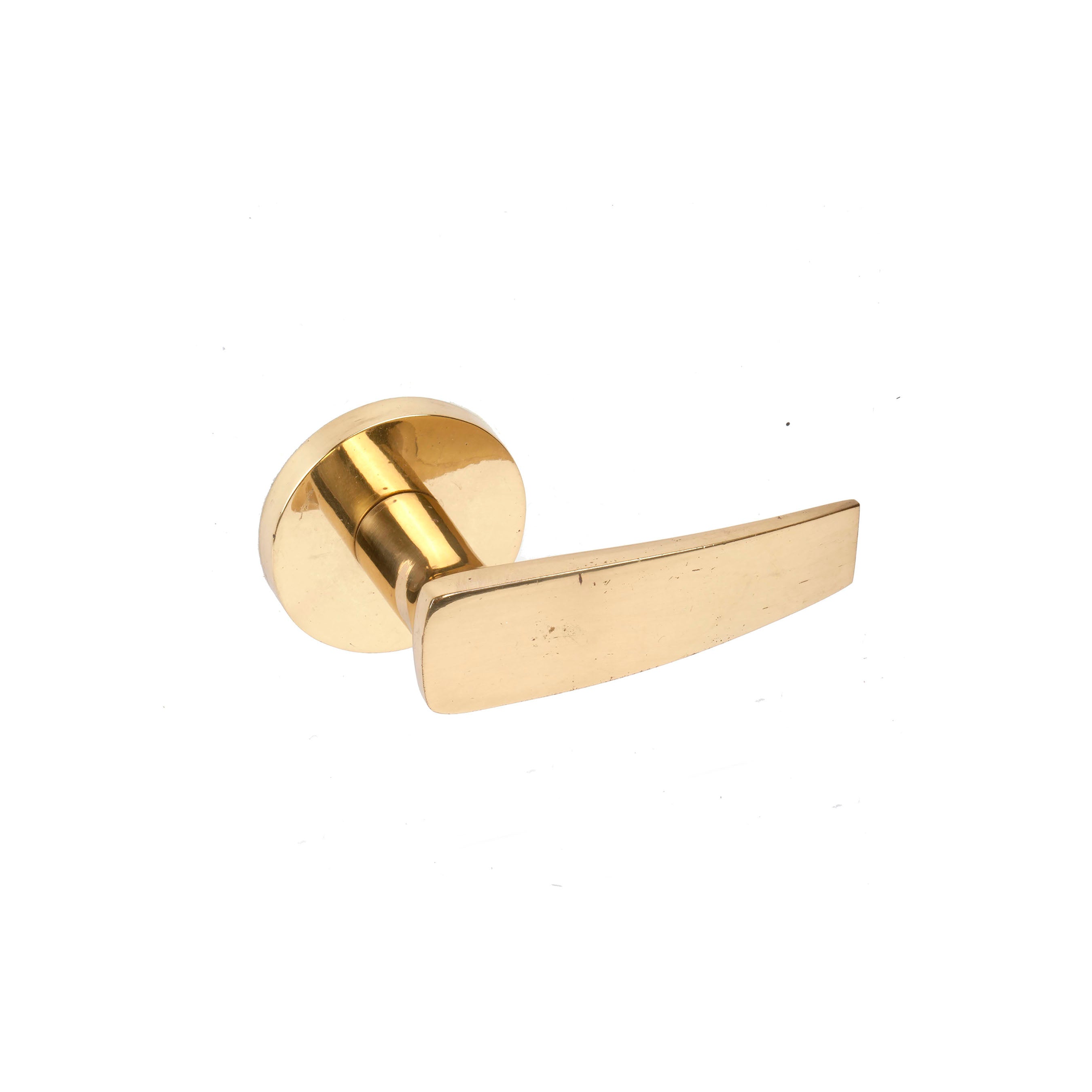 The Door Knob Opera #6040/B4 by Werkstätte Carl Auböck is gold-colored, mounted on a circular base with a sleek design against a plain white background, evoking minimalist elegance like at the Triennale di Milano.