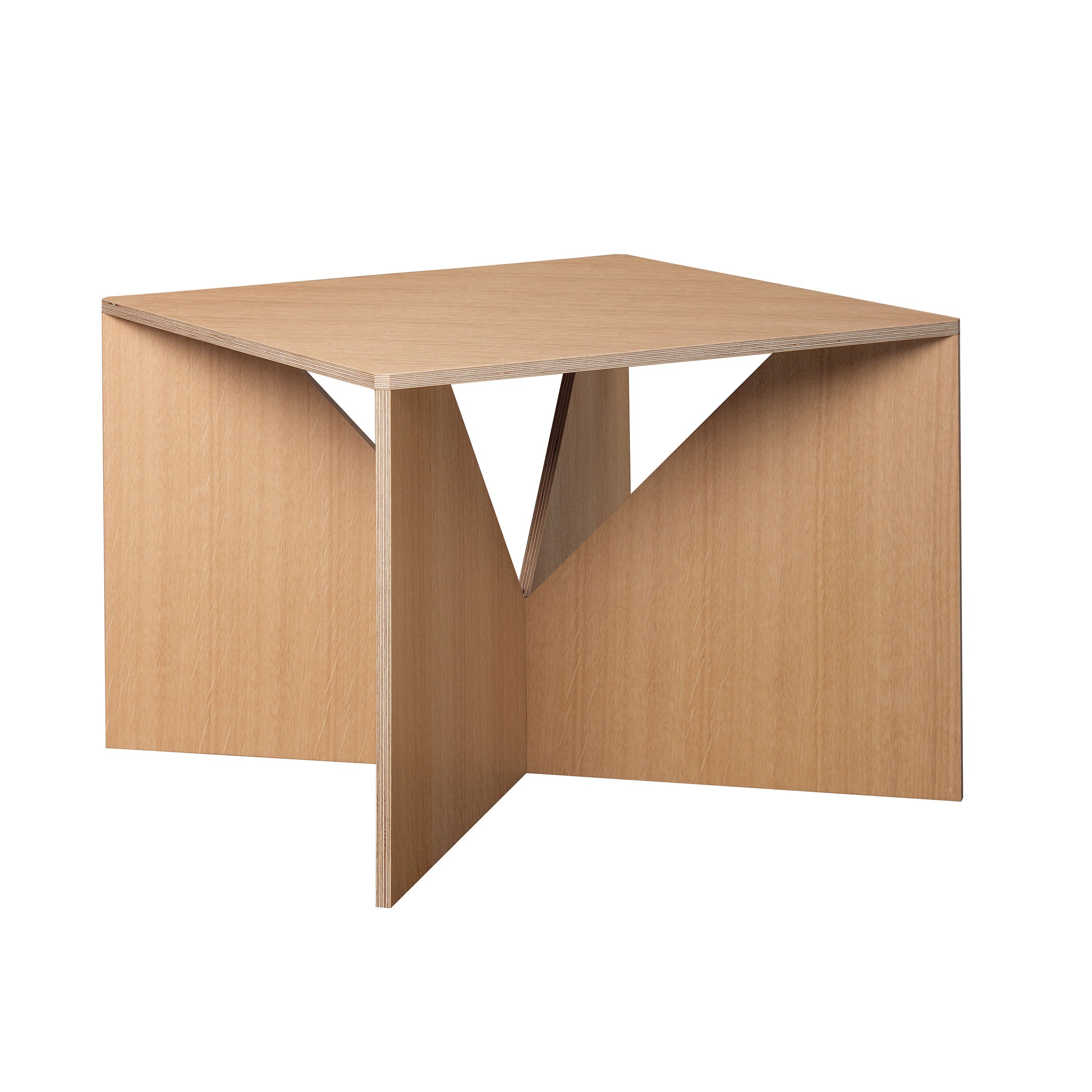 The FK04 CALVERT by E15 is a modern minimalist wooden square coffee table, featuring an intersecting X-shaped base with a natural wood texture. Its clean lines highlight the contemporary style and sophisticated elegance of this unique piece.