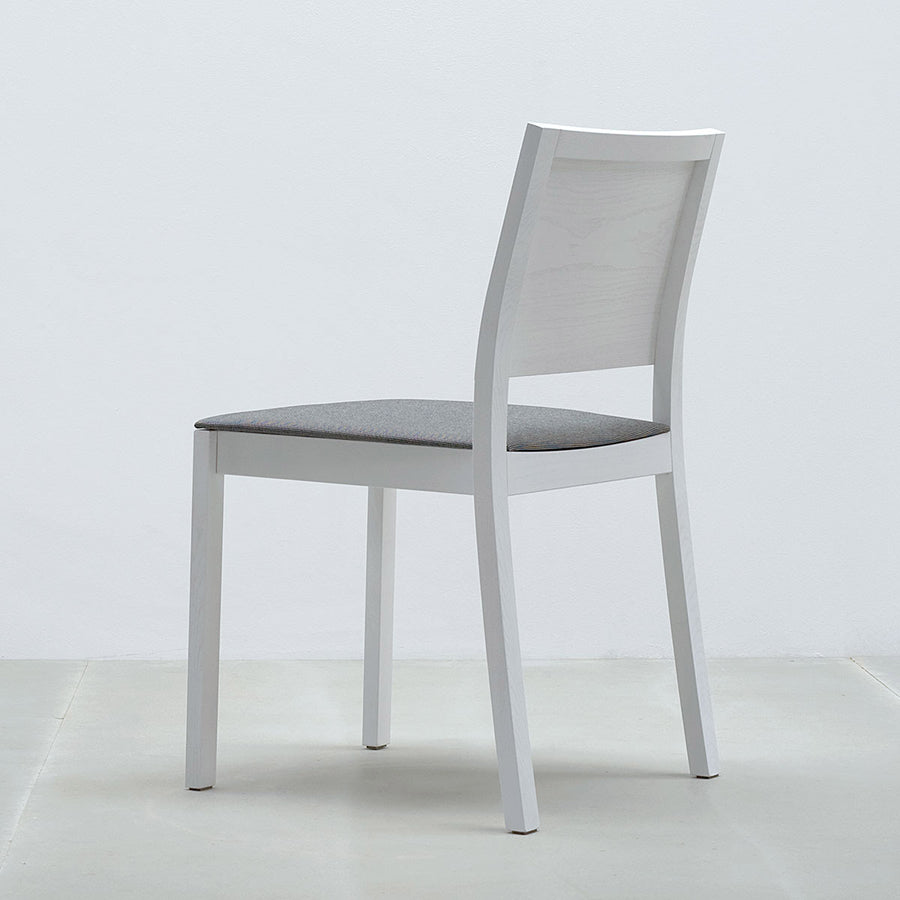 ST4N Chair Upholstered
