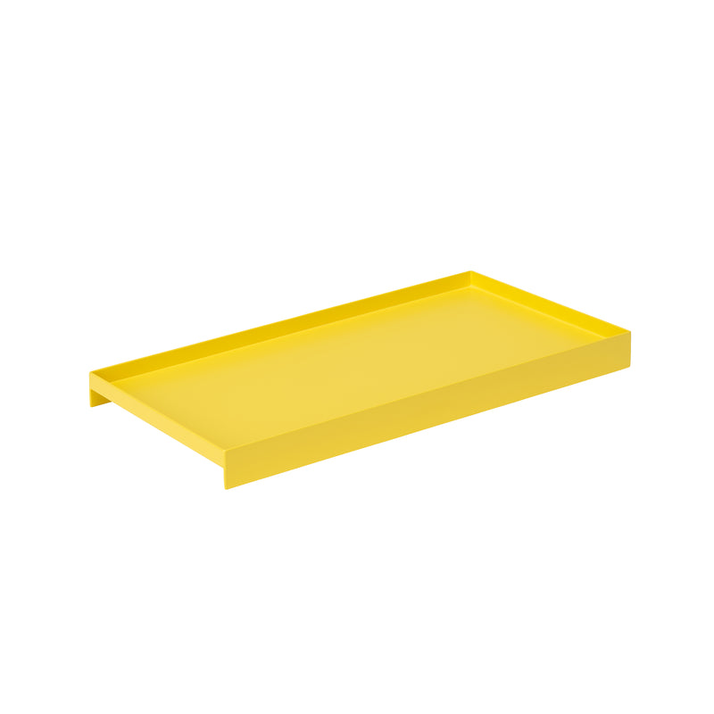 The L3 COURT by Loehr is a minimalist, flat, yellow steel tray with slightly raised edges. Its crafted from smooth material, reflecting light for a glossy appearance.