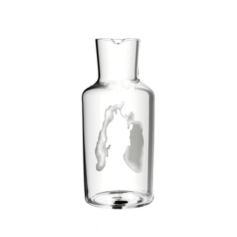Explore Lobmeyrs Fortune Series—a clear, mouth-blown crystal water carafe with engravings of the Great Lakes. It has a simple cylindrical shape and features a wide neck and spout against a pristine white background.