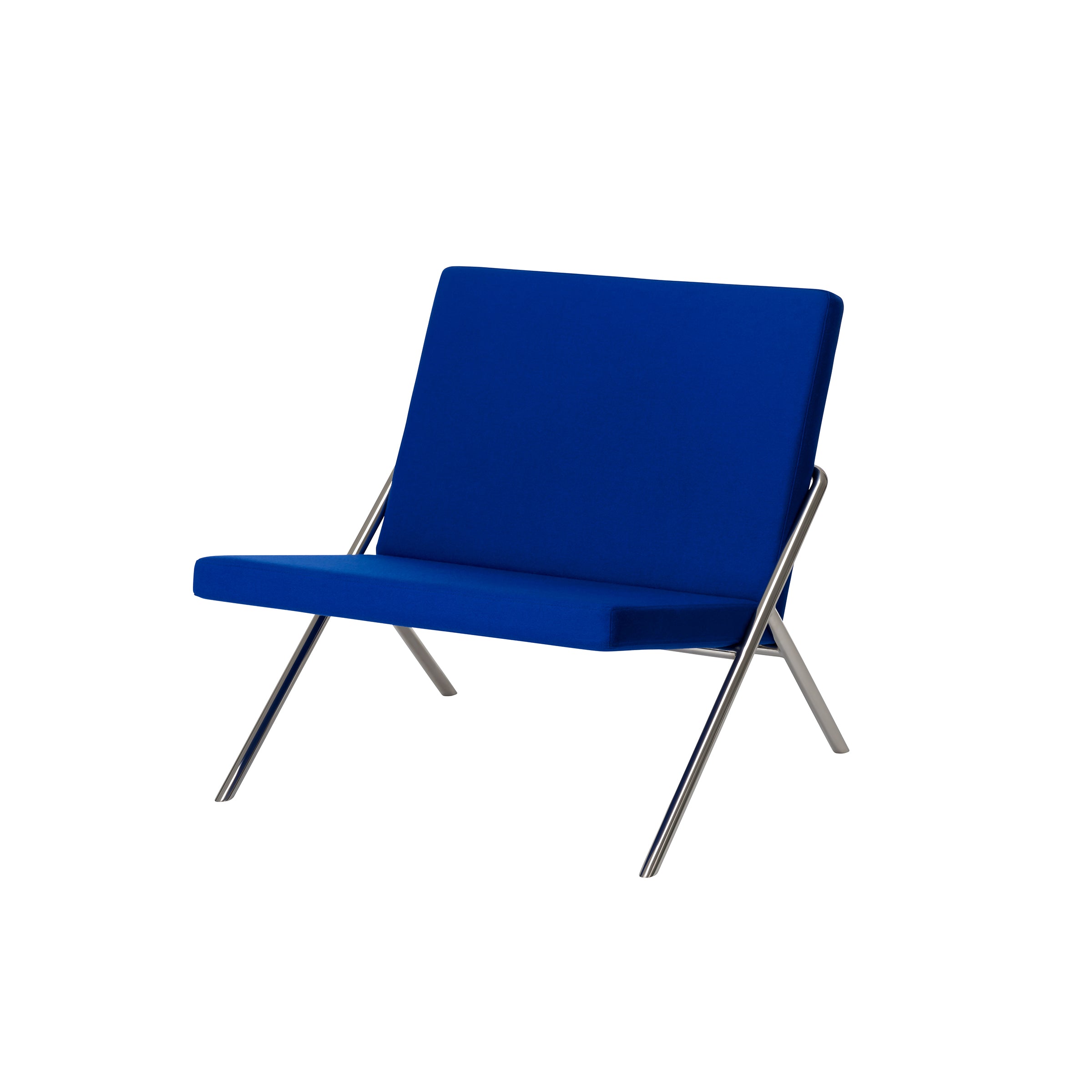 The DL2 Euclides Lounge Chair by Loehr combines comfort and style with its vibrant blue cushioned seat and backrest supported by a sleek metal frame. Its minimalist design, featuring slanted legs forming a V shape, emphasizes contemporary elegance.