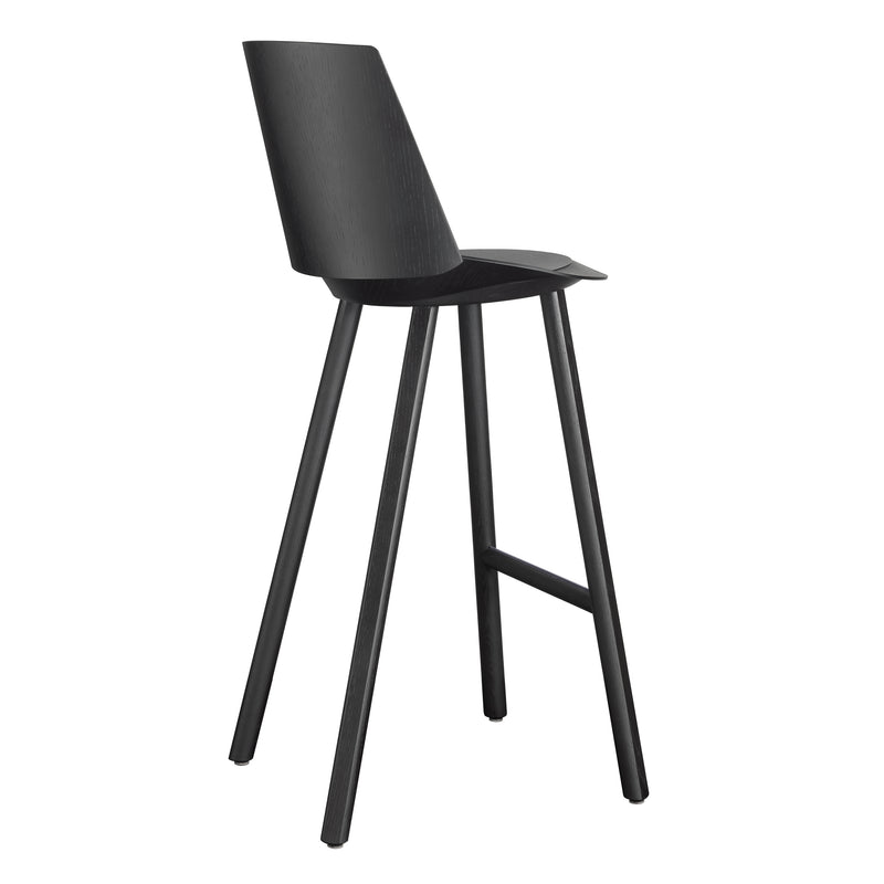 The E15 ST10 JEAN With Backrest barstool combines sleek modern aesthetics and ergonomic comfort, featuring a high backrest, four angled legs, and a footrest. Its black finish elegantly contrasts with white backgrounds, enhancing any bar or dining experience.