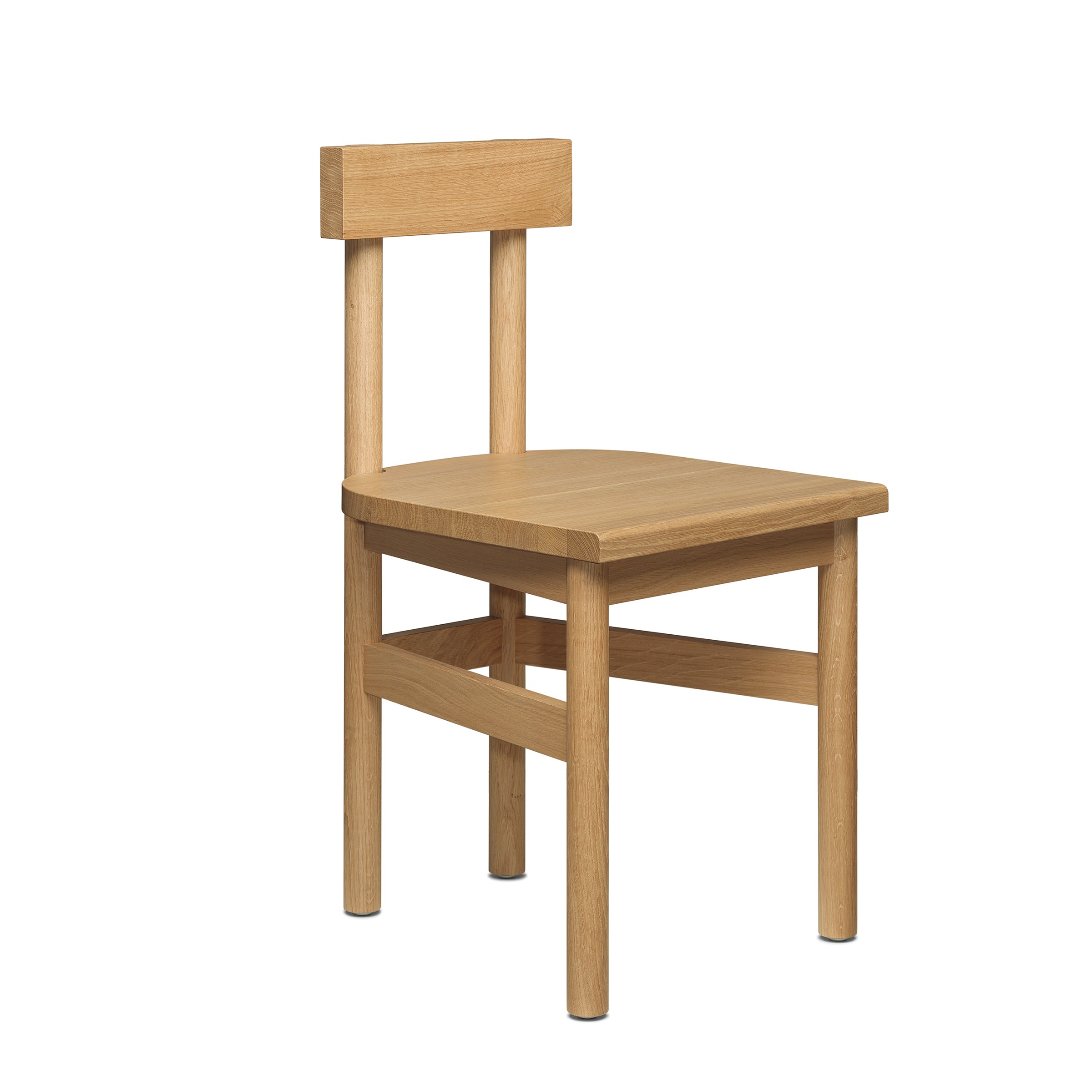 The SX01 GAMAR Chair by E15 is a minimalist rustic wooden chair featuring a simple design with a flat seat, straight backrest, four cylindrical legs, and a natural European oak finish for a functional and understated appearance.