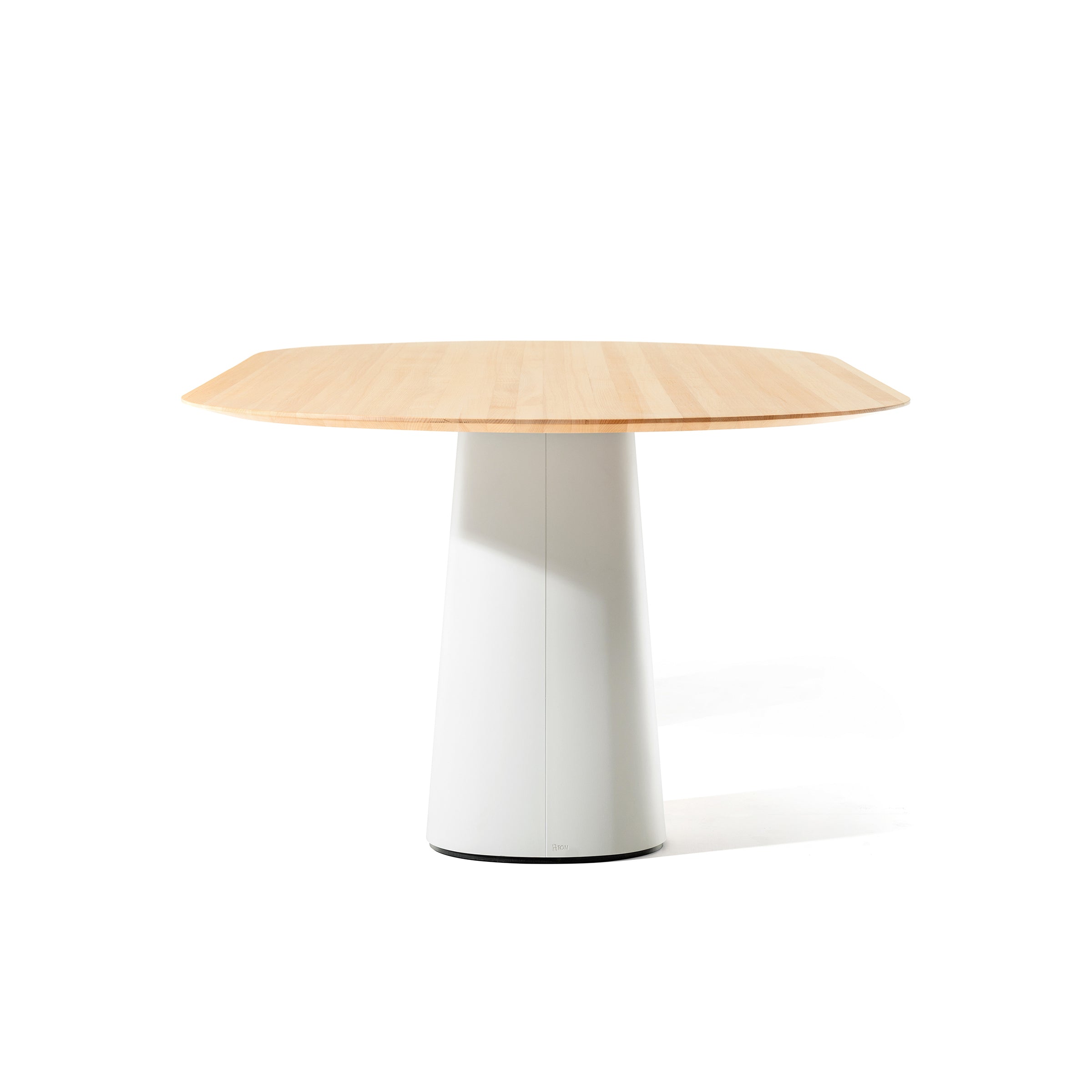 The P.O.V. Table 464 by TON boasts a round wooden top with a light natural finish, elegantly supported by an organically shaped white conical pedestal base, all set against a plain white backdrop.